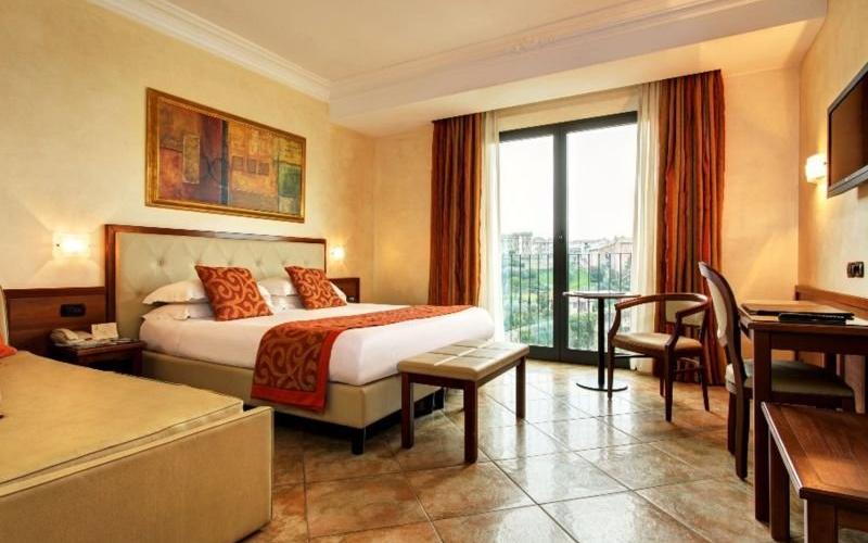 Camera quadrupla Hotel Athena**** SIENA Camera quadrupla Hotel Athena**** SIENA