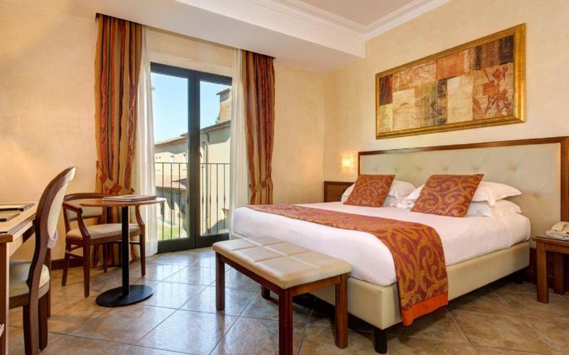 Camera superior doppia Hotel Athena**** SIENA Camera superior doppia Hotel Athena**** SIENA