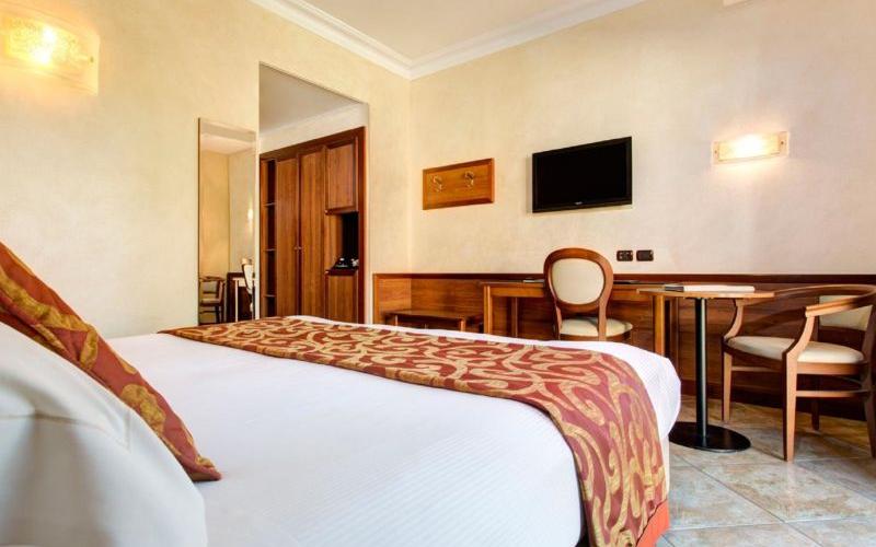 Camera superior doppia Hotel Athena**** SIENA Camera superior doppia Hotel Athena**** SIENA