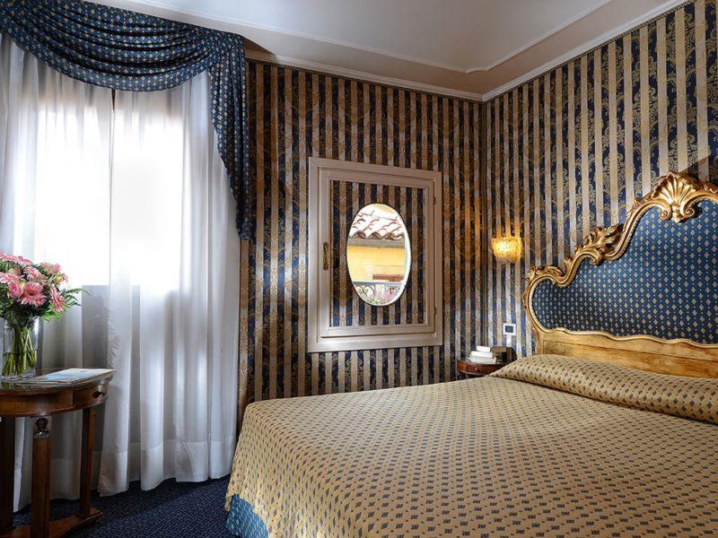 Junior suite con vista San Marco Hotel Concordia**** a VENEZIA