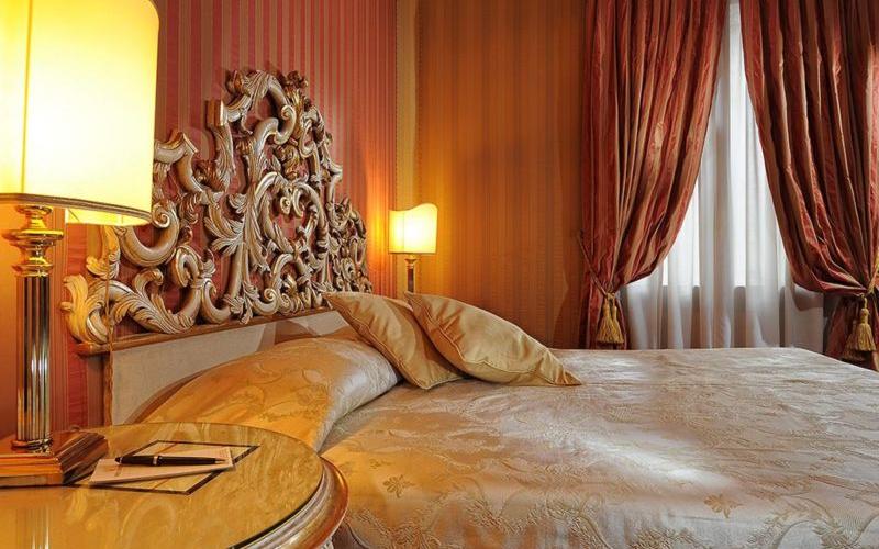 Junior suite San Marco view Hotel Concordia**** VENICE Junior suite San Marco view Hotel Concordia**** VENICE