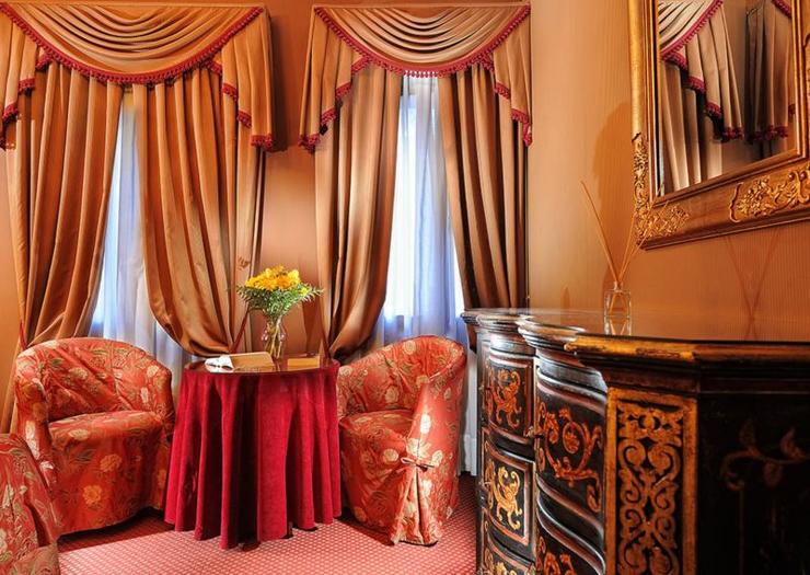 Superior double room Hotel Concordia**** VENICE Superior double room Hotel Concordia**** VENICE