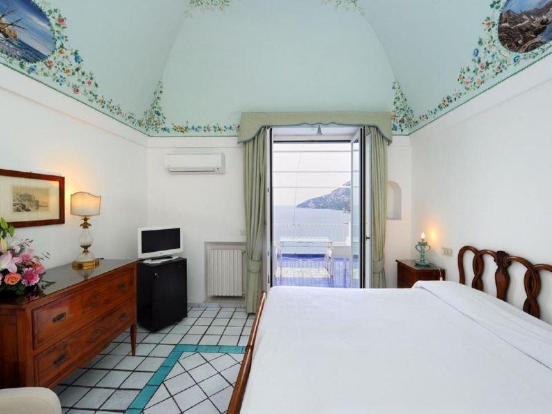 Camera deluxe tripla Hotel Luna Convento**** a AMALFI