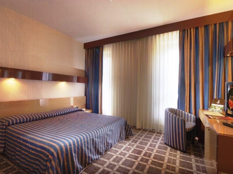 Classic Double room Hotel Federico II**** in ANCONA-JESI