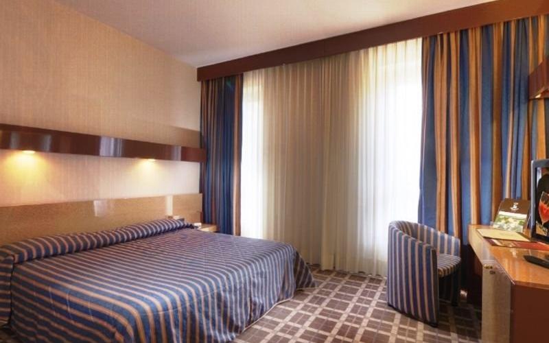 Classic Double room Hotel Federico II**** ANCONA-JESI Classic Double room Hotel Federico II**** ANCONA-JESI