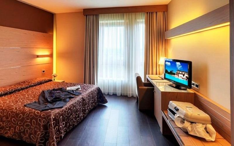 Superior Double room Hotel Federico II**** ANCONA-JESI Superior Double room Hotel Federico II**** ANCONA-JESI