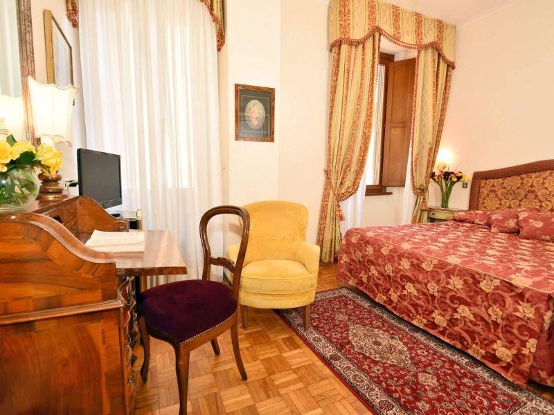 Camera doppia uso singolo Hotel Forum**** a ROMA