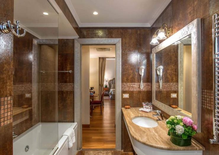 Family room Hotel Forum**** ROME Family room Hotel Forum**** ROME