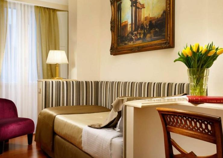 Single room Hotel Forum**** ROME Single room Hotel Forum**** ROME