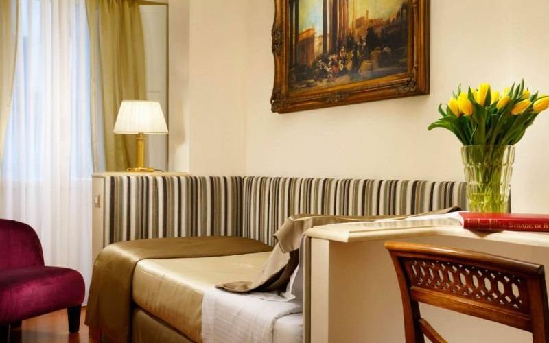Single room Hotel Forum**** ROME Single room Hotel Forum**** ROME