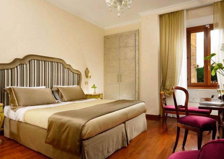 Superior double room with view Hotel Forum**** ROME Superior double room with view Hotel Forum**** ROME