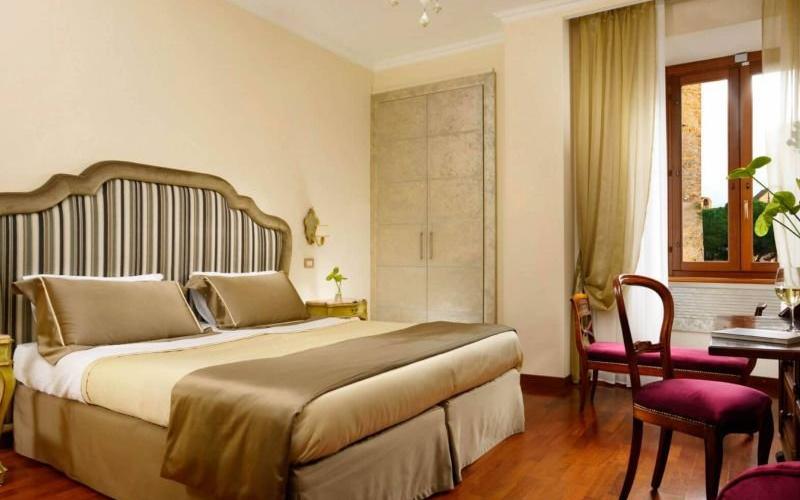 Superior double room with view Hotel Forum**** ROME Superior double room with view Hotel Forum**** ROME