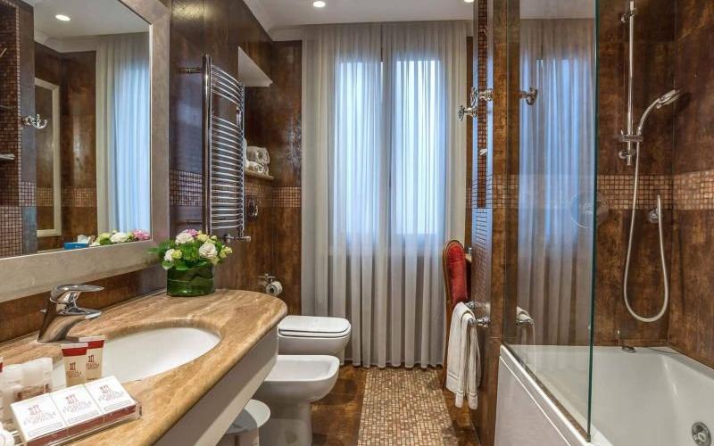 Superior double room with view Hotel Forum**** ROME Superior double room with view Hotel Forum**** ROME