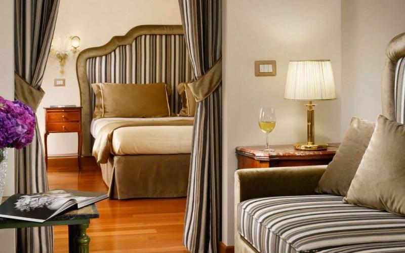 Triple room Hotel Forum**** ROME Triple room Hotel Forum**** ROME