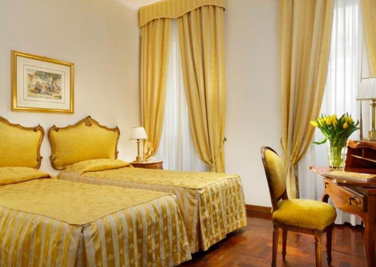 Twin room Hotel Forum**** ROME Twin room Hotel Forum**** ROME