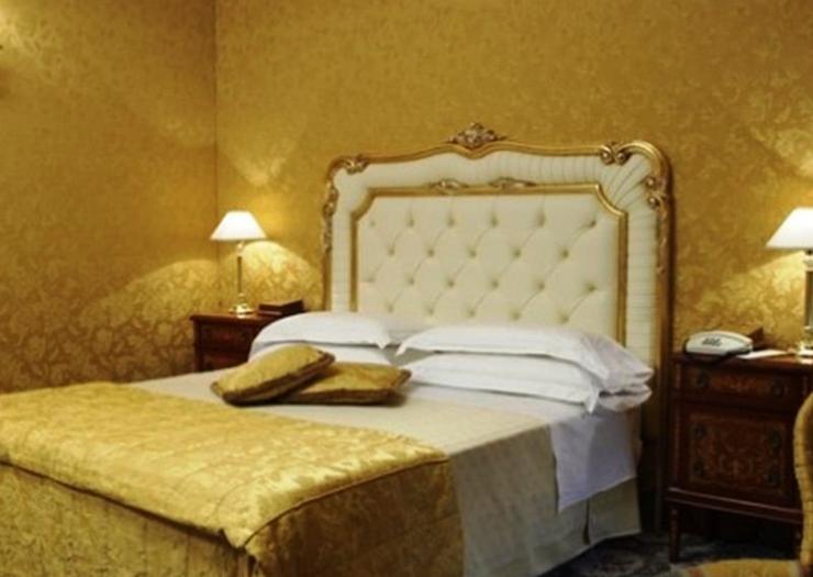 Suite Grand Hotel Vanvitelli**** CASERTA Suite Grand Hotel Vanvitelli**** CASERTA