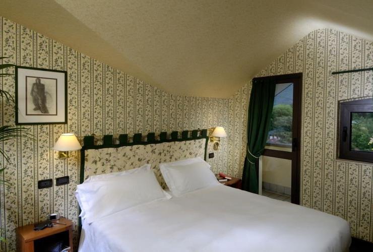 Classic double room Rizzi Aquacharme Hotel & Spa**** BOARIO TERME Classic double room Rizzi Aquacharme Hotel & Spa**** BOARIO TERME