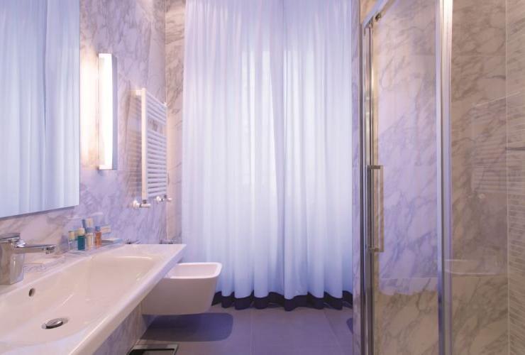 Camera executive matrimoniale o due letti Stendhal Luxury Suites**** ROMA Camera executive matrimoniale o due letti Stendhal Luxury Suites**** ROMA