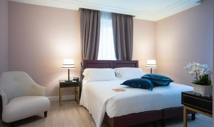 Classic double Room Turin Palace Hotel**** TURIN Classic double Room Turin Palace Hotel**** TURIN