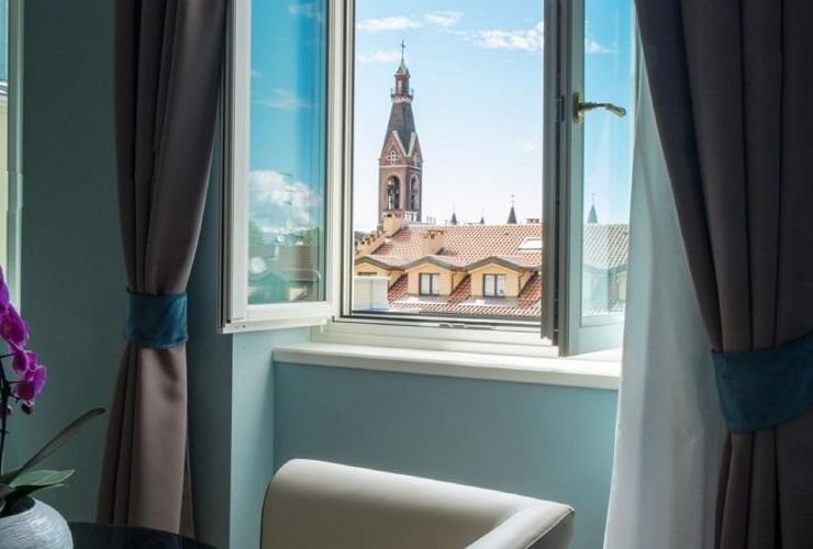 Camera Deluxe Matrimoniale Turin Palace Hotel**** TORINO Camera Deluxe Matrimoniale Turin Palace Hotel**** TORINO