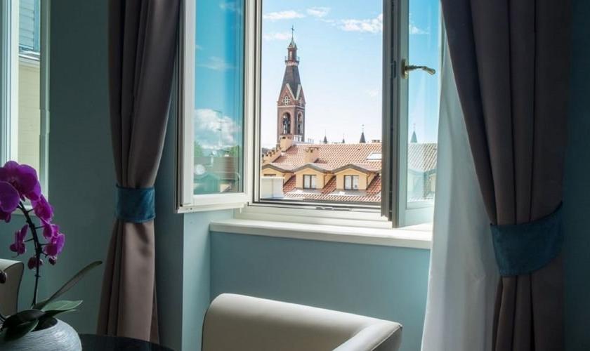 Deluxe double Room Turin Palace Hotel**** TURIN Deluxe double Room Turin Palace Hotel**** TURIN