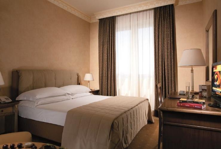 Standard double room Katane Palace Hotel**** CATANIA Standard double room Katane Palace Hotel**** CATANIA