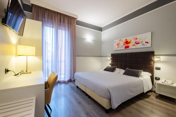 camera classic Hotel Italia*** a VERONA camera classic Hotel Italia*** a VERONA
