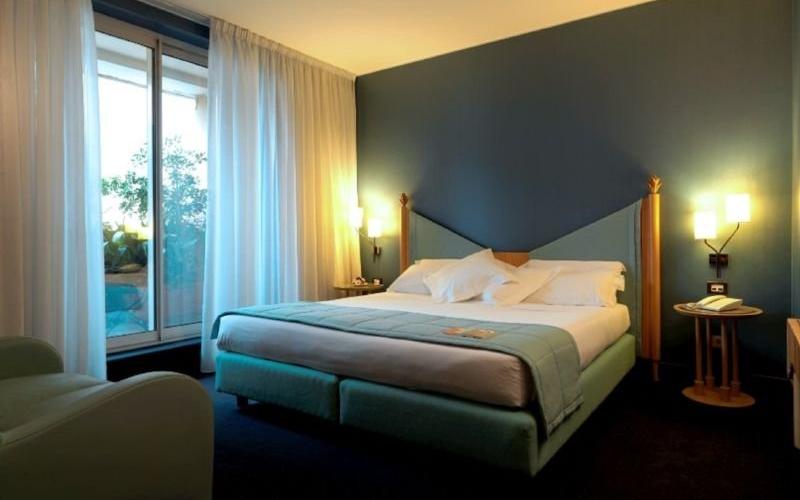 Camera superior king bed matrimoniale Hotel Spadari al Duomo**** MILANO Camera superior king bed matrimoniale Hotel Spadari al Duomo**** MILANO