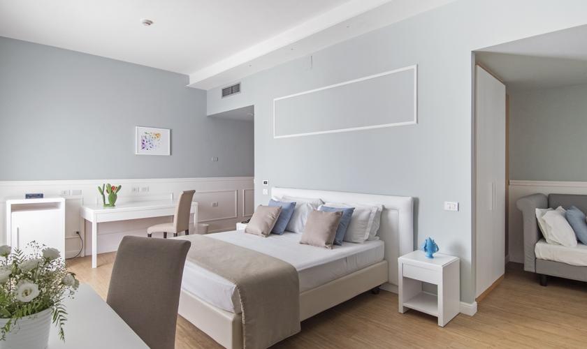 Camera business matrimoniale Regiohotel Manfredi**** MANFREDONIA Camera business matrimoniale Regiohotel Manfredi**** MANFREDONIA