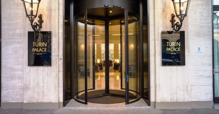 Turin Palace Hotel**** Turin Palace Hotel**** TORINO Turin Palace Hotel**** Turin Palace Hotel**** TORINO