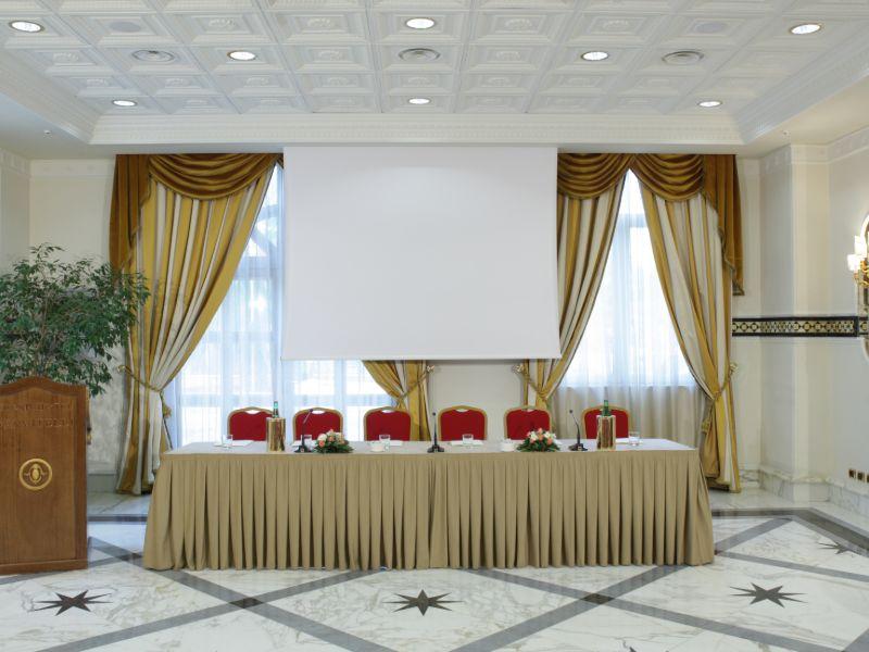 Francesco I Grand Hotel Vanvitelli**** CASERTA