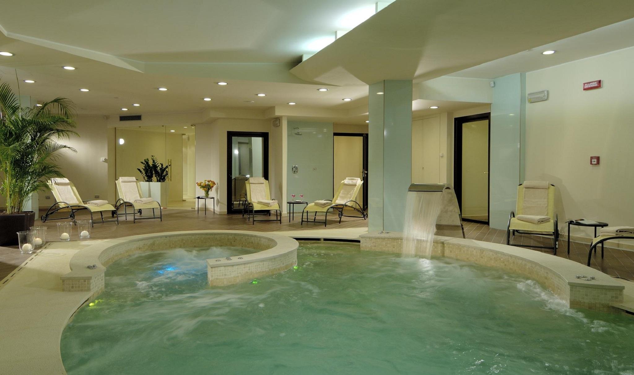  Rizzi Aquacharme Hotel & Spa**** BOARIO TERME